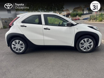 Photo 17 du bon plan TOYOTA Aygo X 1.0 VVT-i 72ch Active occasion à 13890 €