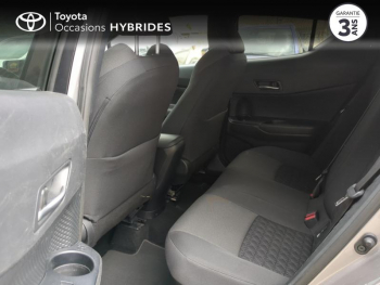 Photo 12 du bon plan TOYOTA C-HR 184h Edition 2WD E-CVT MY22 occasion à 21990 €