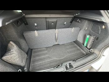 Photo 8 du bon plan VOLVO XC40 B3 163ch Ultra DCT 7 occasion à 43900 €