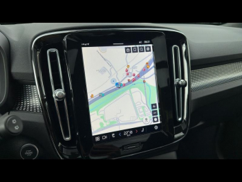 Photo 23 du bon plan VOLVO XC40 B3 163ch Ultra DCT 7 occasion à 43900 €