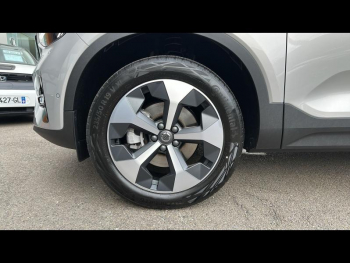 Photo 28 du bon plan VOLVO XC40 B3 163ch Ultra DCT 7 occasion à 43900 €