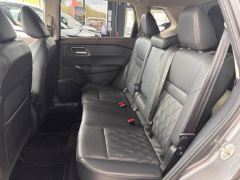 Photo 9 du bon plan NISSAN X-Trail e-4orce 213ch Tekna+ 7 places occasion à 37990 €