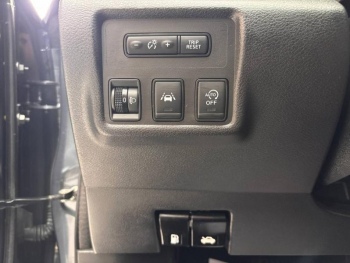 Photo 12 du bon plan NISSAN Micra 1.0 IG-T 92ch Kiiro 2021.5 occasion à 14990 €