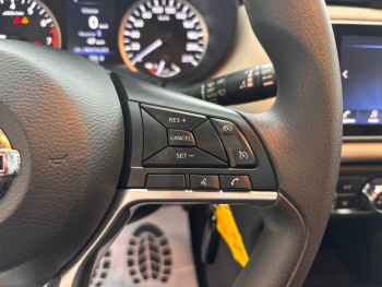 Photo 16 du bon plan NISSAN Micra 1.0 IG-T 92ch Kiiro 2021.5 occasion à 14990 €