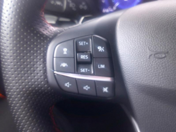 Photo 10 du bon plan FORD Puma 1.0 EcoBoost 155ch mHEV ST-Line X DCT7 occasion à 22900 €