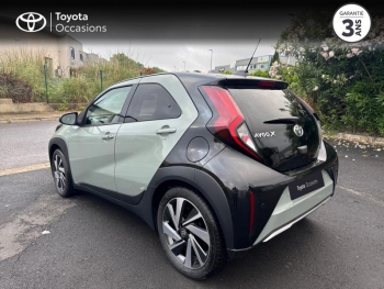 Photo 2 du bon plan TOYOTA Aygo X 1.0 VVT-i 72ch Collection S-CVT MY24 occasion à 19490 €
