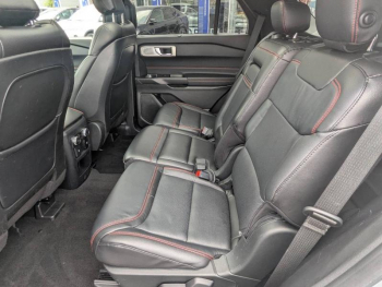 Photo 11 du bon plan FORD Explorer 3.0 EcoBoost 457ch Parallel PHEV ST-Line i-AWD BVA10 25cv occasion à 43980 €