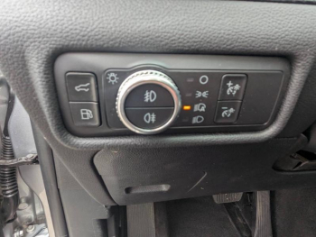 Photo 13 du bon plan FORD Explorer 3.0 EcoBoost 457ch Parallel PHEV ST-Line i-AWD BVA10 25cv occasion à 43980 €