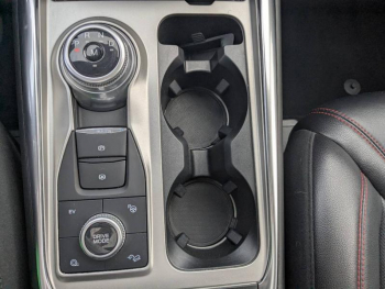 Photo 20 du bon plan FORD Explorer 3.0 EcoBoost 457ch Parallel PHEV ST-Line i-AWD BVA10 25cv occasion à 43980 €