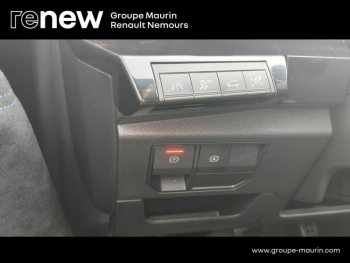Photo 22 du bon plan RENAULT Austral 1.2 E-Tech full hybrid 200ch Iconic esprit Alpine- 23 occasion à 35490 €