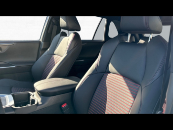 Photo 11 du bon plan SUZUKI Across 2.5 Hybride Rechargeable 306ch Pack 2023 occasion à 37990 €