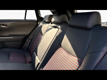 Photo 12 du bon plan SUZUKI Across 2.5 Hybride Rechargeable 306ch Pack 2023 occasion à 37990 €