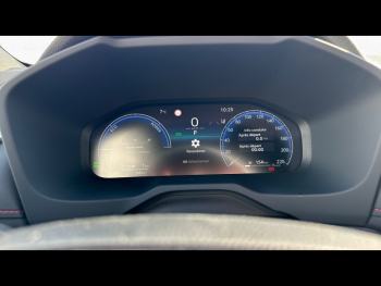 Photo 13 du bon plan SUZUKI Across 2.5 Hybride Rechargeable 306ch Pack 2023 occasion à 37990 €
