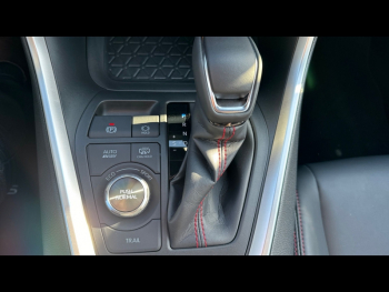 Photo 18 du bon plan SUZUKI Across 2.5 Hybride Rechargeable 306ch Pack 2023 occasion à 37990 €