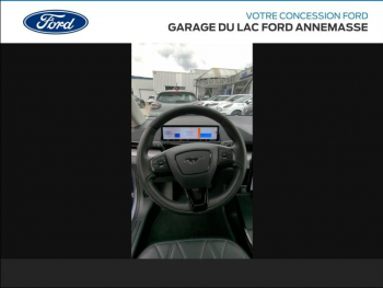 Photo 16 du bon plan FORD Mustang Mach-E 294ch Extended Range 99kWh 7cv occasion à 36900 €
