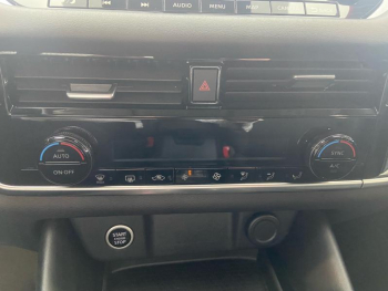 Photo 16 du bon plan NISSAN Qashqai 1.3 Mild Hybrid 158ch N-Connecta Xtronic occasion à 22890 €