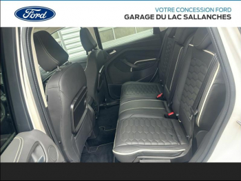 Photo 11 du bon plan FORD Kuga 1.5 Flexifuel-E85 150ch Stop&Start Vignale 4x2 BVA Euro6.2 occasion à 20990 €