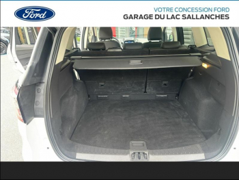Photo 12 du bon plan FORD Kuga 1.5 Flexifuel-E85 150ch Stop&Start Vignale 4x2 BVA Euro6.2 occasion à 20990 €