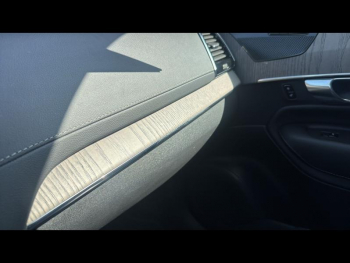Photo 15 du bon plan VOLVO XC90 T8 AWD 303 + 87ch Inscription Luxe Geartronic occasion à 49990 €