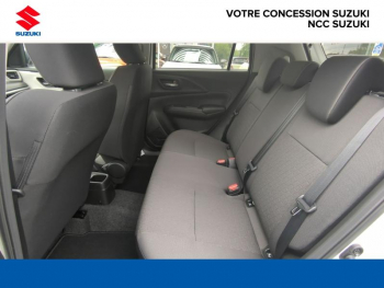 Photo 23 du bon plan SUZUKI Swift 1.2 Hybrid 83ch Pack Auto occasion à 20990 €