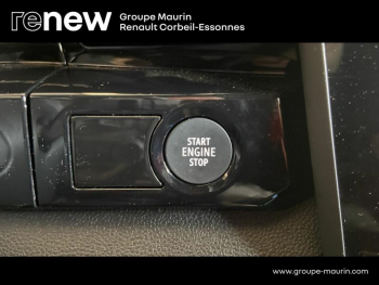 Photo 17 du bon plan RENAULT Espace 1.2 E-Tech full hybrid 200ch Iconic 7 places - 24 occasion à 41790 €