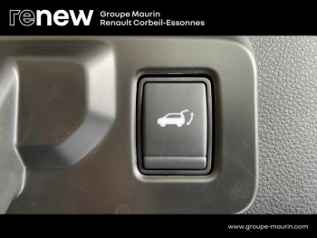 Photo 29 du bon plan RENAULT Espace 1.2 E-Tech full hybrid 200ch Iconic 7 places - 24 occasion à 41790 €
