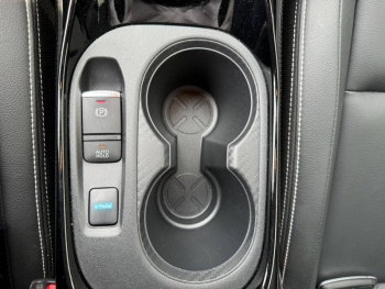 Photo 25 du bon plan NISSAN Juke 1.6 Hybrid 143ch PremiÃ¨re Edition 2022.5 occasion à 25500 €