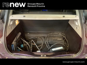 Photo 11 du bon plan RENAULT Zoe Star Wars charge normale R90 occasion à 8990 €