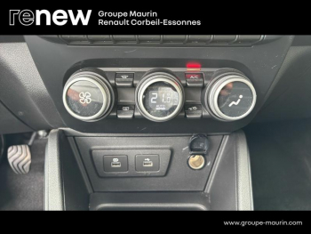 Photo 17 du bon plan DACIA Duster 1.5 Blue dCi 115ch  Journey 4x2 occasion à 19900 €