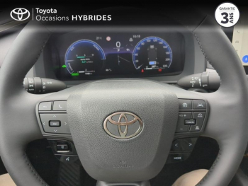 Photo 13 du bon plan TOYOTA C-HR 1.8 140ch Collection NG23 occasion à 37890 €