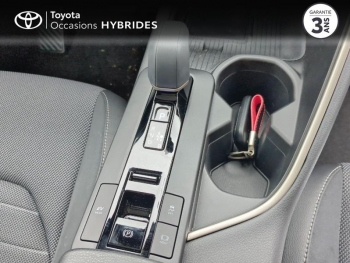Photo 22 du bon plan TOYOTA C-HR 1.8 140ch Collection NG23 occasion à 37890 €