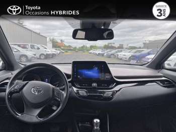 Photo 8 du bon plan TOYOTA C-HR 122h Distinctive 2WD E-CVT RC18 occasion à 17990 €