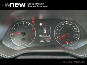Photo 29 du bon plan RENAULT Clio 1.0 SCe 65ch Business -21N occasion à 11700 €