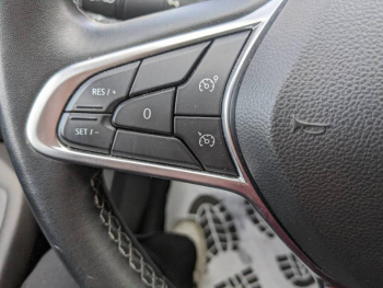 Photo 14 du bon plan RENAULT Clio 1.0 SCe 75ch Zen occasion à 10890 €