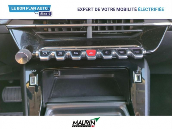 Photo 23 du bon plan PEUGEOT 2008 e-2008 136ch Allure Pack occasion à 16990 €