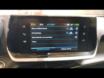 Photo 15 du bon plan PEUGEOT 2008 e-2008 136ch Active Business occasion à 17990 €