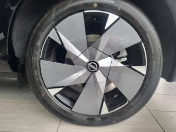 Photo 4 du bon plan NISSAN ARIYA 87kWh 242ch Evolve occasion à 44990 €