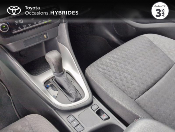 Photo 21 du bon plan TOYOTA Yaris 116h Design 5p MY22 occasion à 17890 €