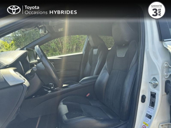 Photo 11 du bon plan TOYOTA C-HR 122h Collection 2WD E-CVT RC18 occasion à 19690 €