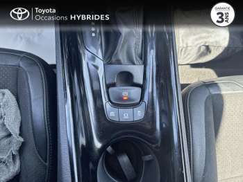 Photo 23 du bon plan TOYOTA C-HR 122h Collection 2WD E-CVT RC18 occasion à 19690 €