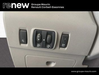 Photo 19 du bon plan RENAULT Zoe Life charge normale occasion à 6900 €