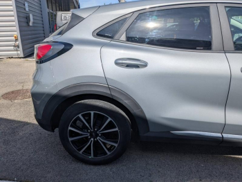 Photo 6 du bon plan FORD Puma 1.0 Flexifuel 125ch S&S mHEV Titanium occasion à 20412 €