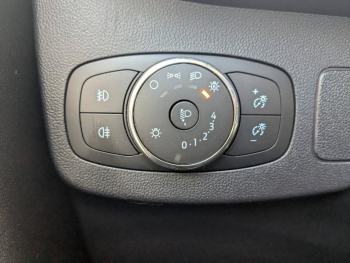 Photo 19 du bon plan FORD Puma 1.0 Flexifuel 125ch S&S mHEV Titanium occasion à 20412 €