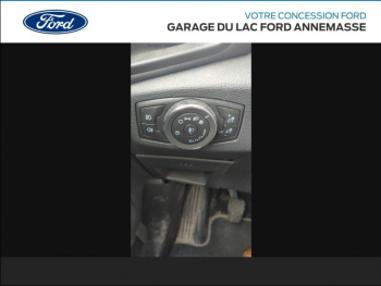 Photo 14 du bon plan FORD EcoSport 1.0 EcoBoost 125ch Active 6cv occasion à 16990 €