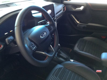 Photo 21 du bon plan FORD Puma 1.0 EcoBoost 125ch S&S mHEV ST-Line X Powershift occasion à 25990 €