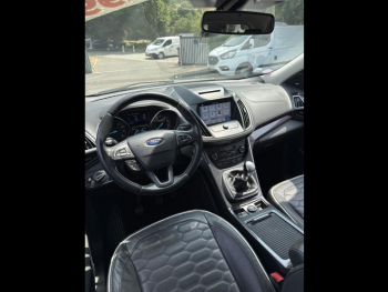 Photo 9 du bon plan FORD Kuga 1.5 Flexifuel-E85 150ch Stop&Start Vignale 170g 4x2 Euro6.2 occasion à 19490 €