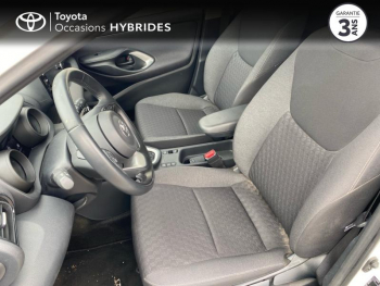 Photo 11 du bon plan TOYOTA Yaris 116h Design 5p MY22 occasion à 19990 €