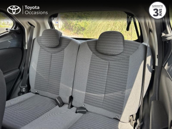 Photo 12 du bon plan TOYOTA Aygo 1.0 VVT-i 72ch x-play x-app 5p MC18 occasion à 10390 €