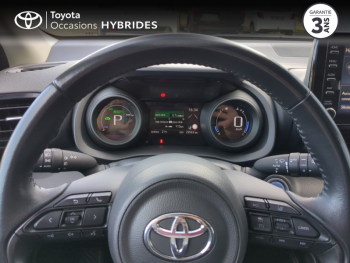 Photo 13 du bon plan TOYOTA Yaris 116h Design 5p MY22 occasion à 18490 €
