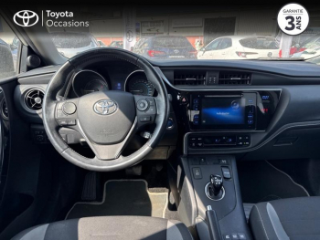 Photo 8 du bon plan TOYOTA Auris HSD 136h Design occasion à 14390 €